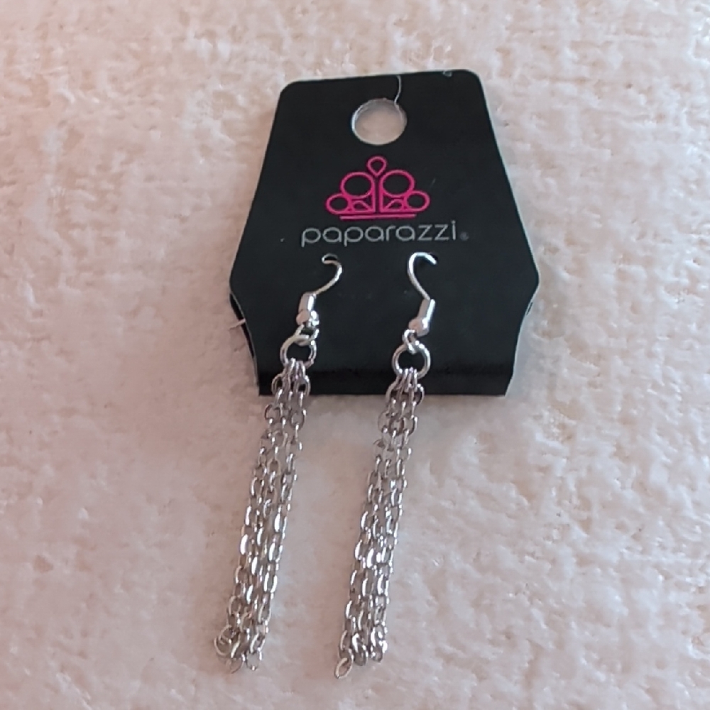 paparazzi Silver Chain Tassel Drop Earrings - Picture 2 of 2
